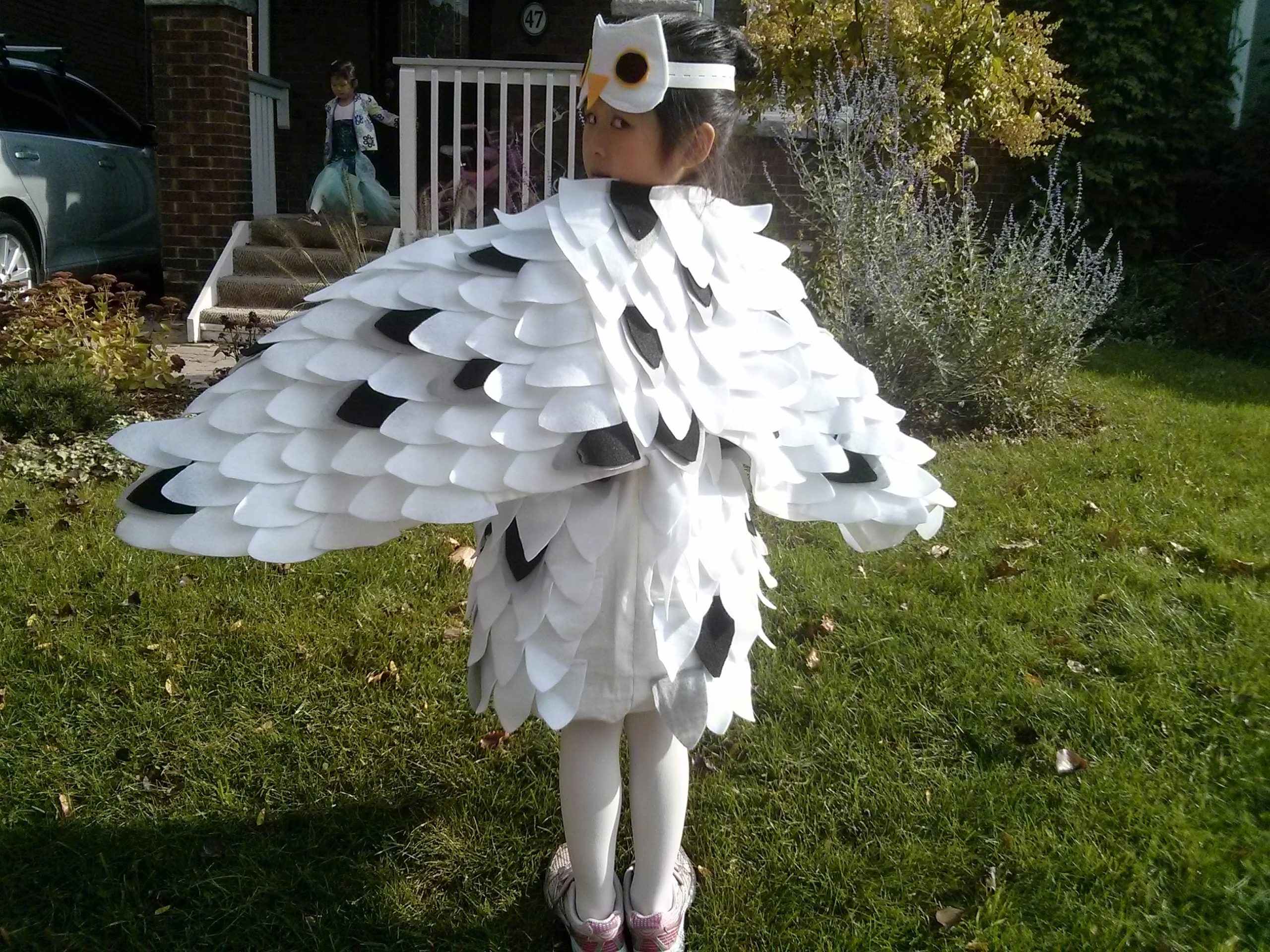 DIY Snowy Owl costume – success!